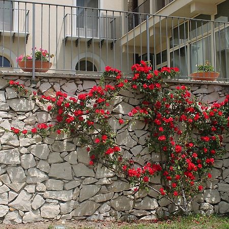 جيلا Villa Keratea المظهر الخارجي الصورة
